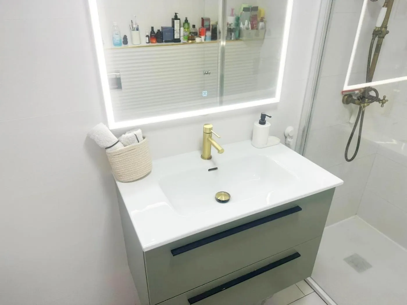 Beautiful 3 Bed Ibensa Sea Views Daire Benalmádena