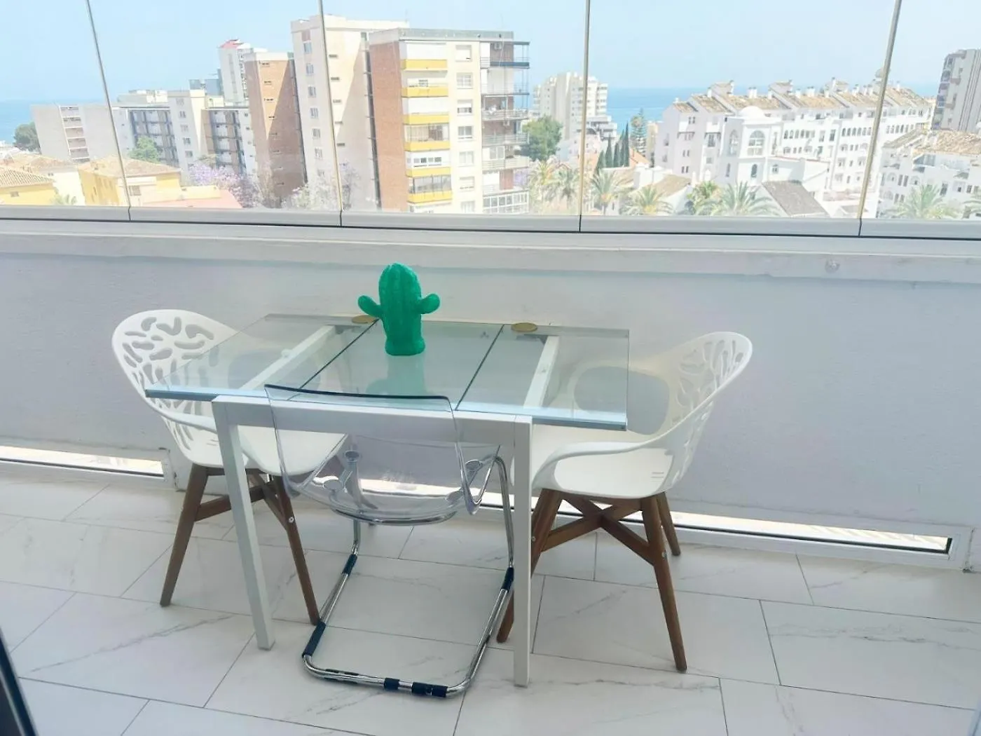 Beautiful 3 Bed Ibensa Sea Views Daire Benalmádena