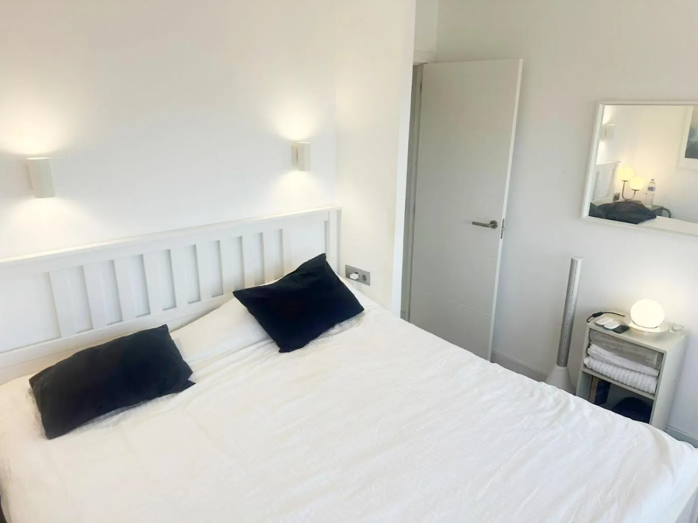 Beautiful 3 Bed Ibensa Sea Views Daire Benalmádena 0*,  İspanya